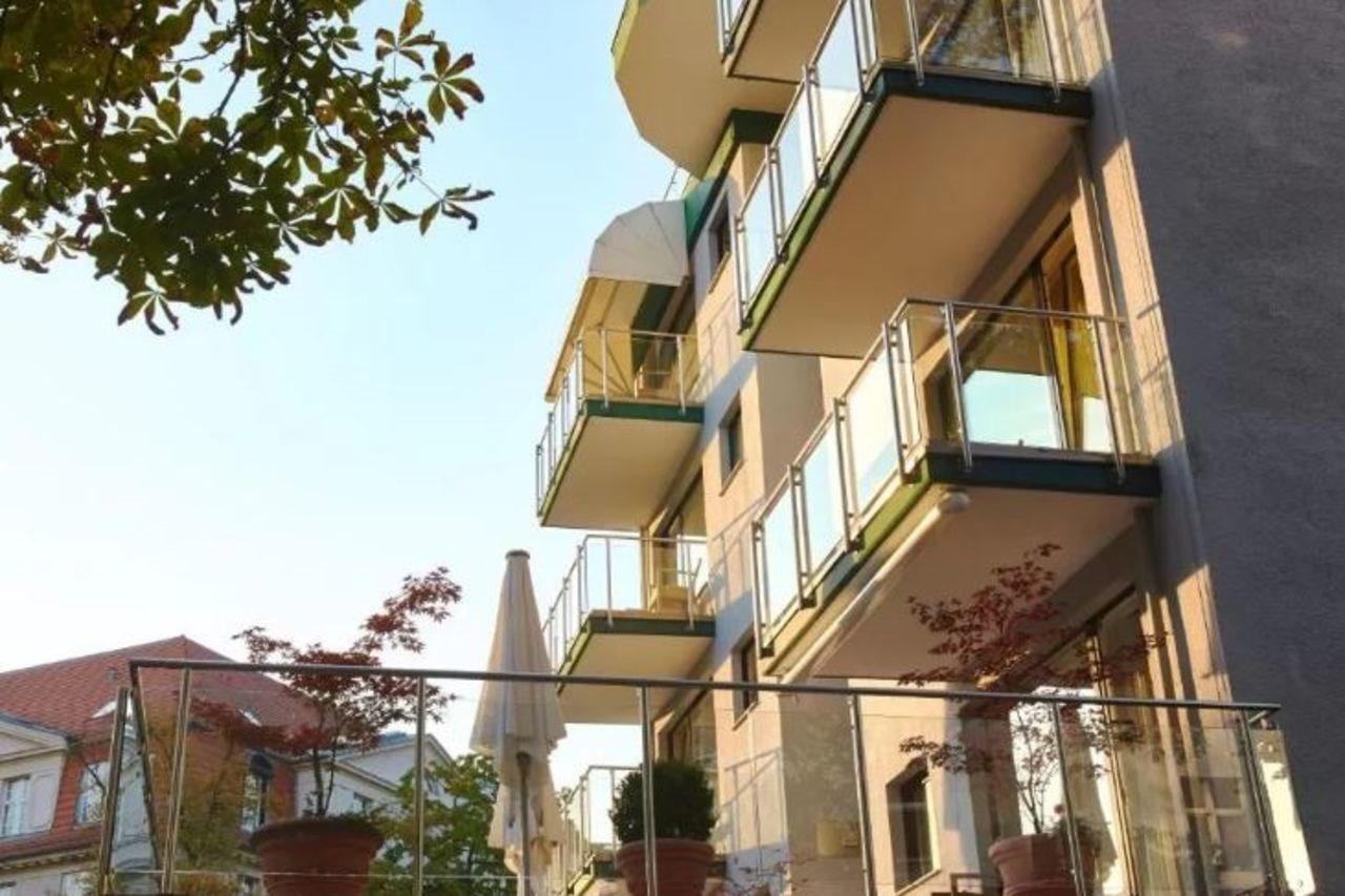 Bernstein Hotel Villa Kastania Berlín Exterior foto